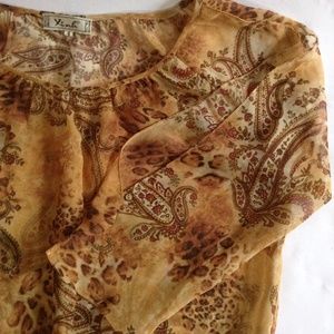 Xinh Sheer Paisley Print Open Sleeve Peasant Top